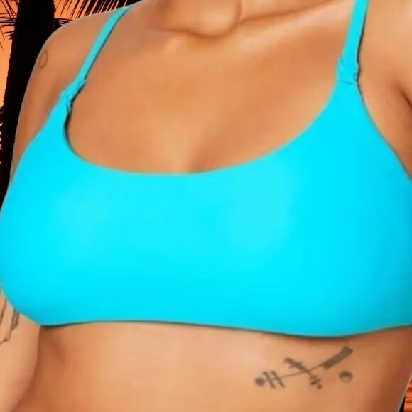 Andie Swim The Riviera Top Bright Blue Eco Nylon Size Small - Picture 2 of 10